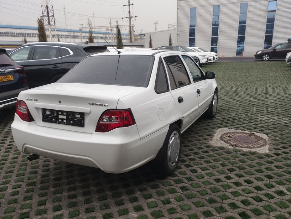 Продается нексия2