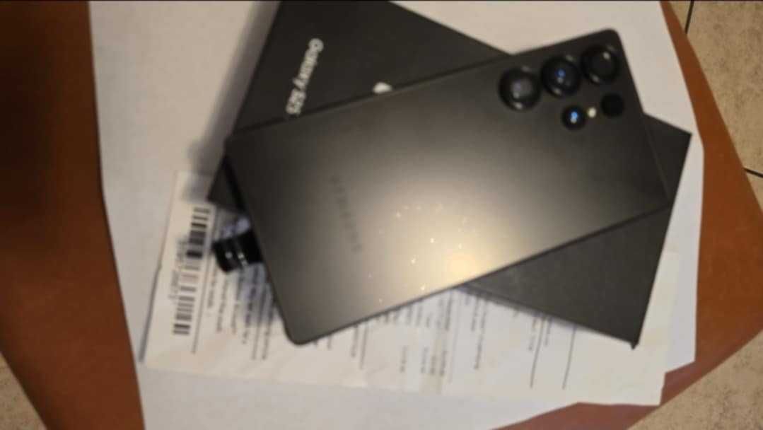 Samsung Galaxy s25 ultra