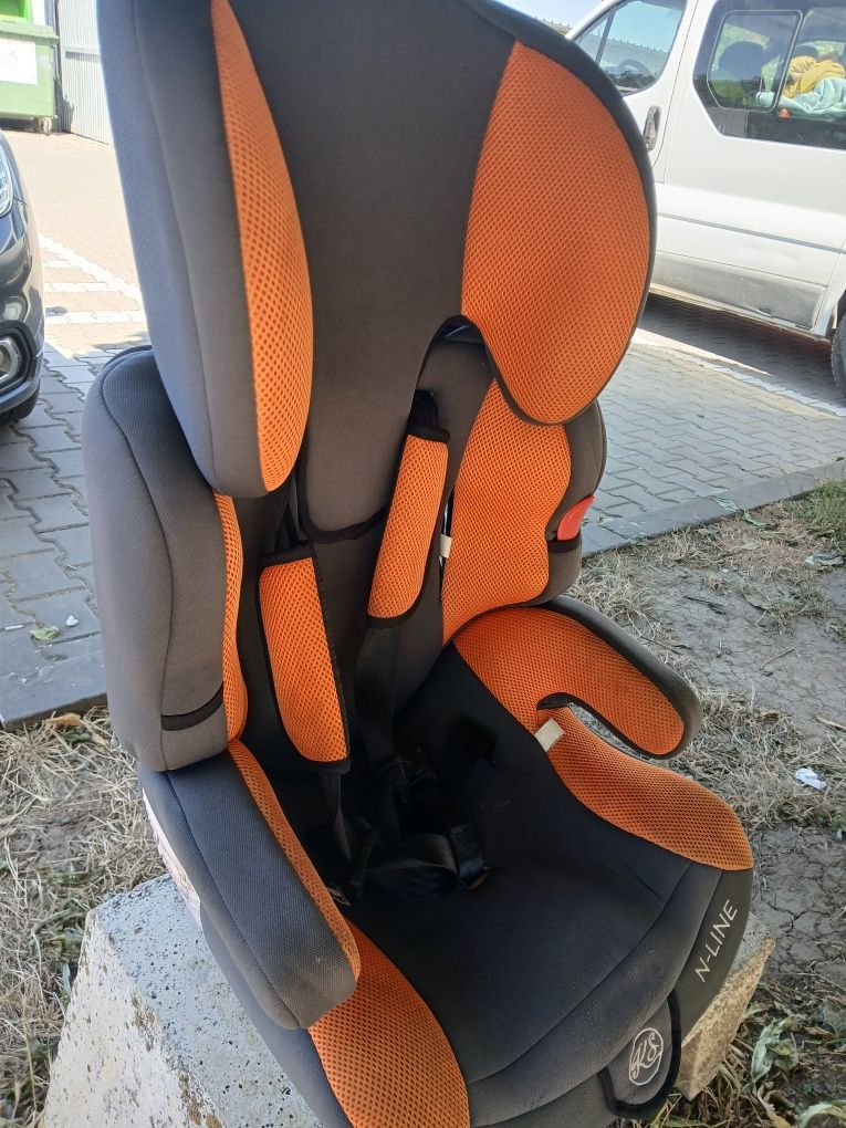 Vând scaun auto copii