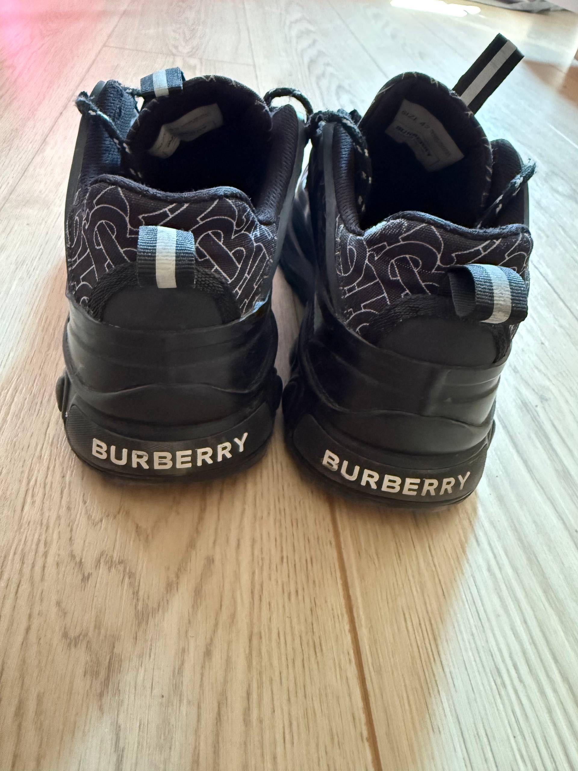 Мъжки обувки Burberry
