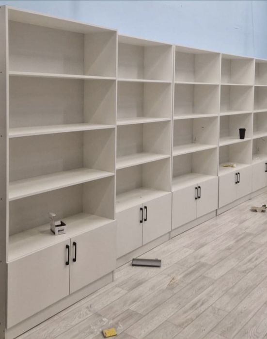 Стелаж и Полки для магазина и аптеки