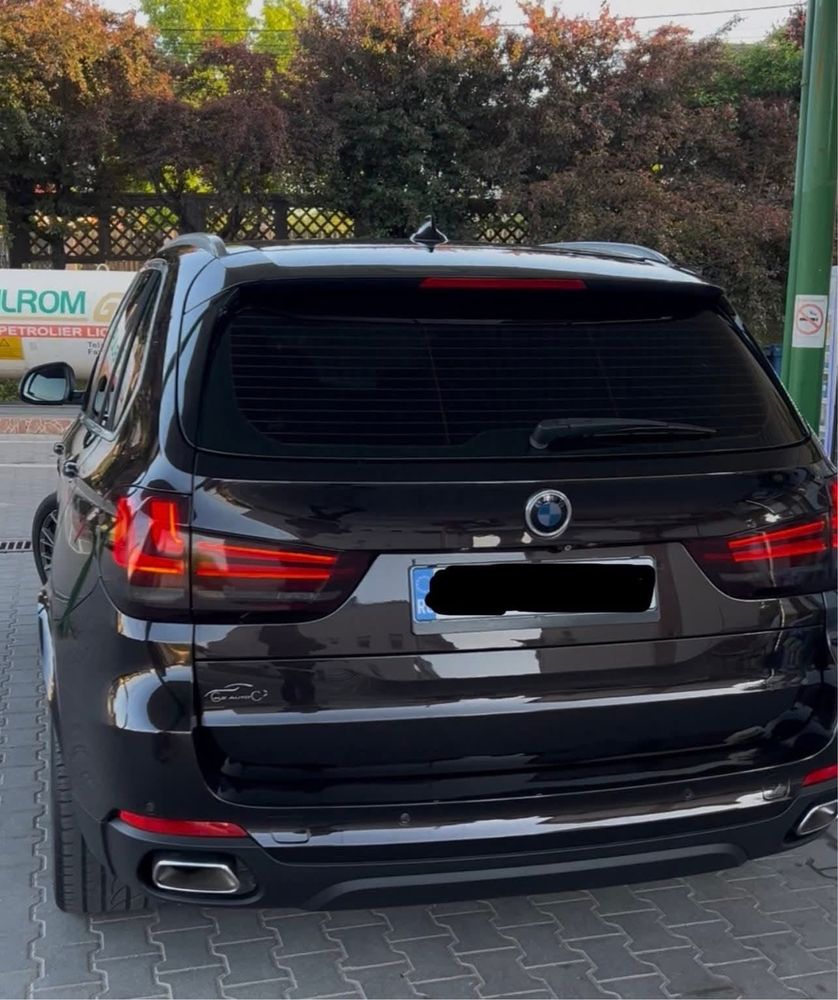Vând sau schimb BMW X5 F15-2015-3.0D. Stare Impecabila