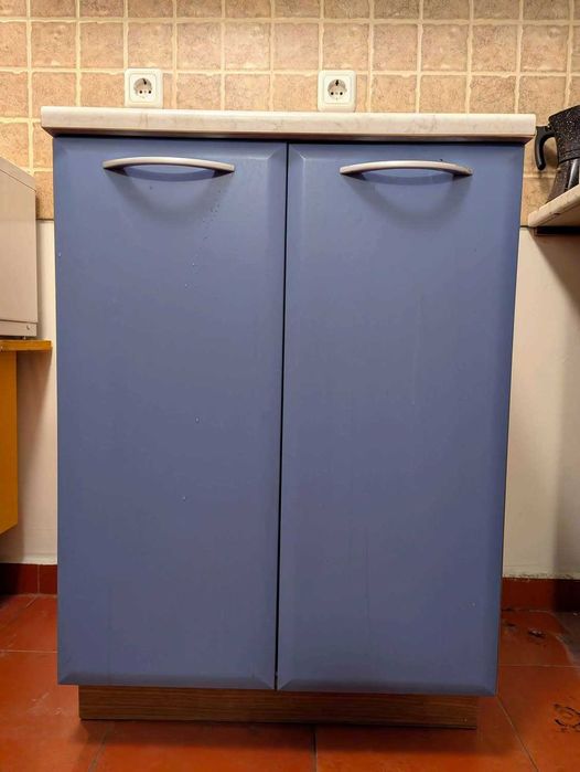 кухненски шкафове 50 см