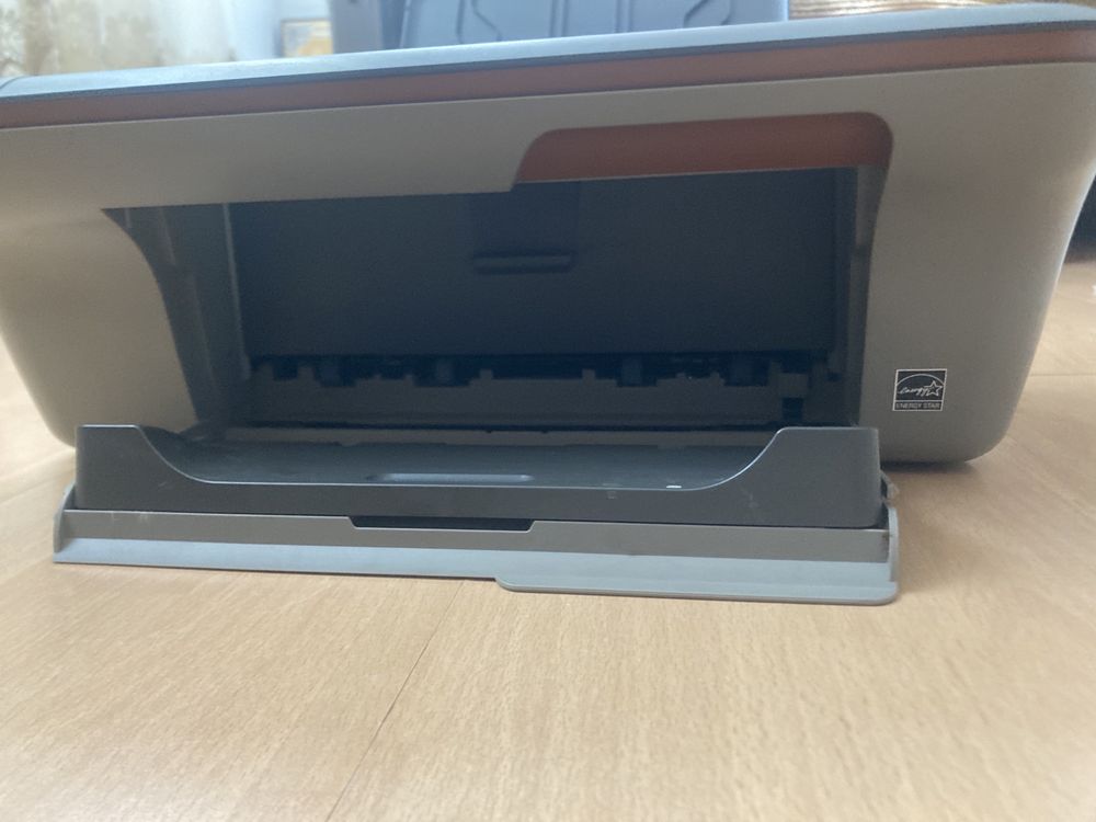 Imprimanta HP Deskjet 2050A