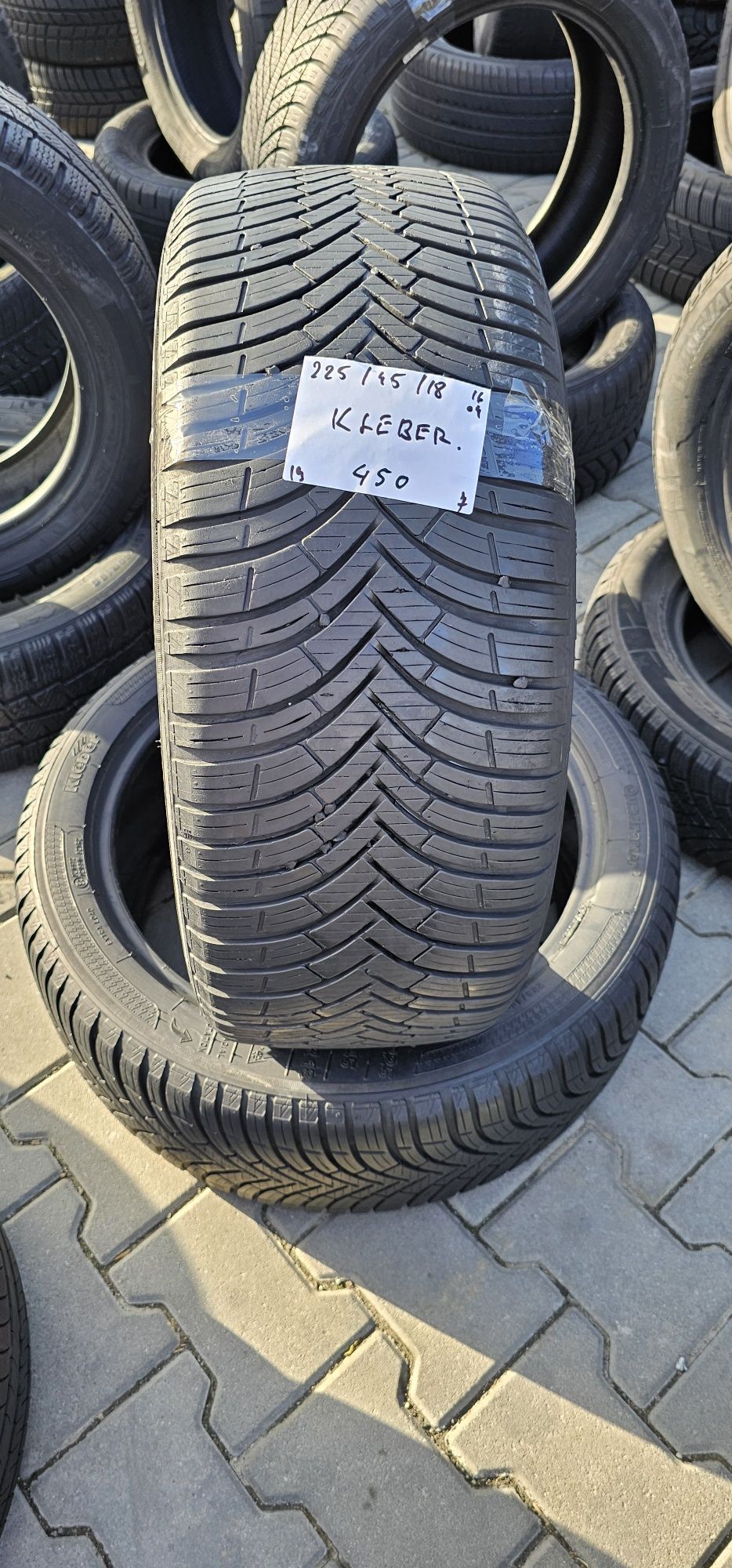 225 45 R 18 kleber vară