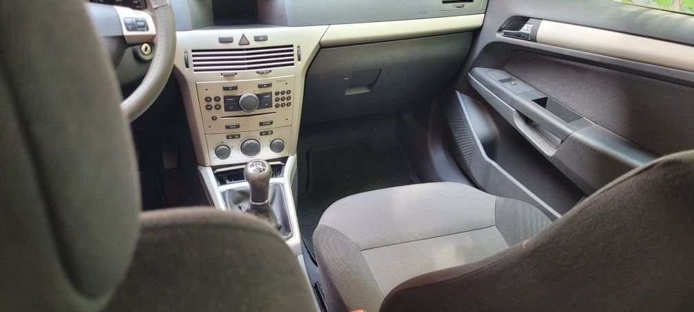 Opel astra H 2008