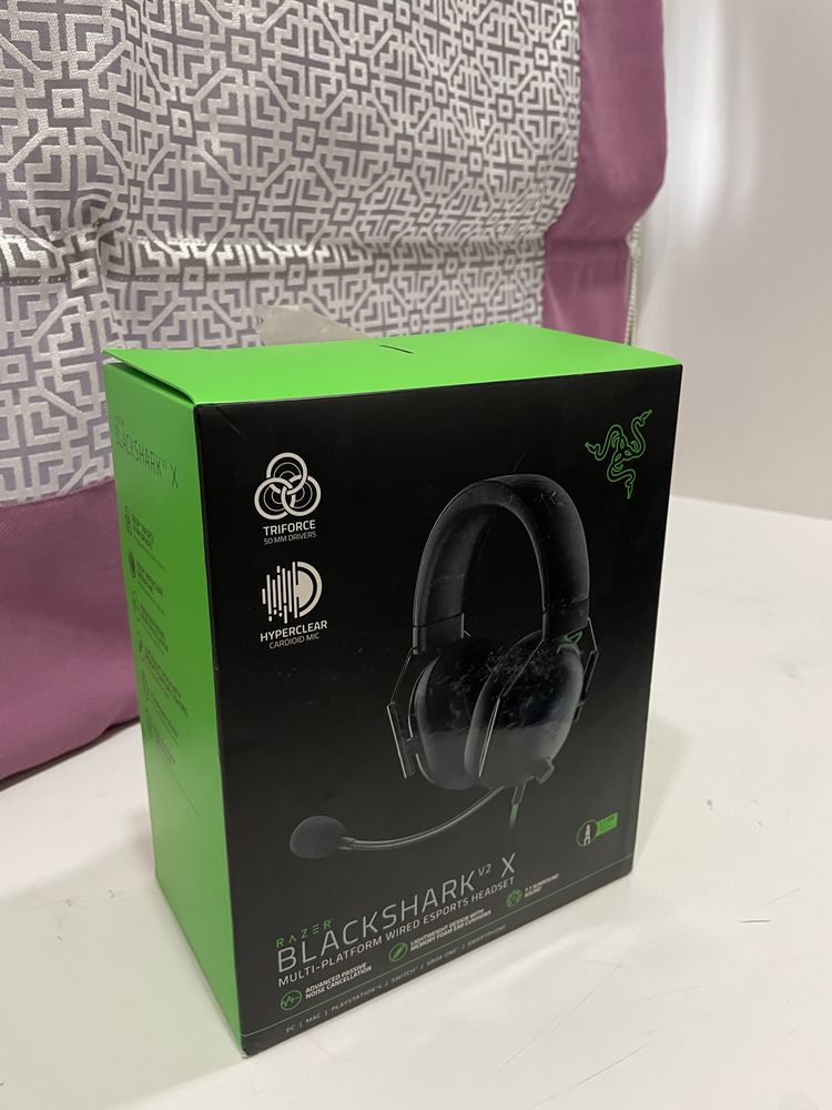 Наушники Razer BlackShark V2 X Multi-Platform Wired Esports Headset