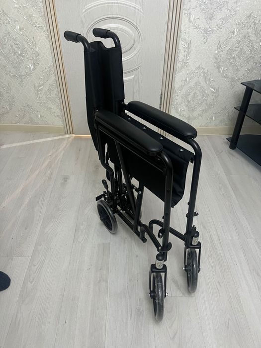 Кресло инвалидное