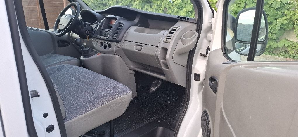 Renault Trafic/Opel Vivaro T5 2013 A/C 3 loc 2.0/114cp
