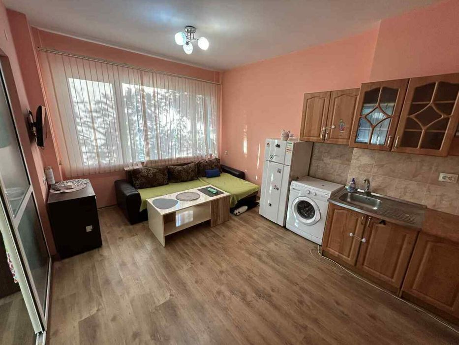 Двустаен апартамент на ТОП локация в квартал Мараша