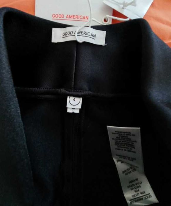 Pantalon dama Good American 4