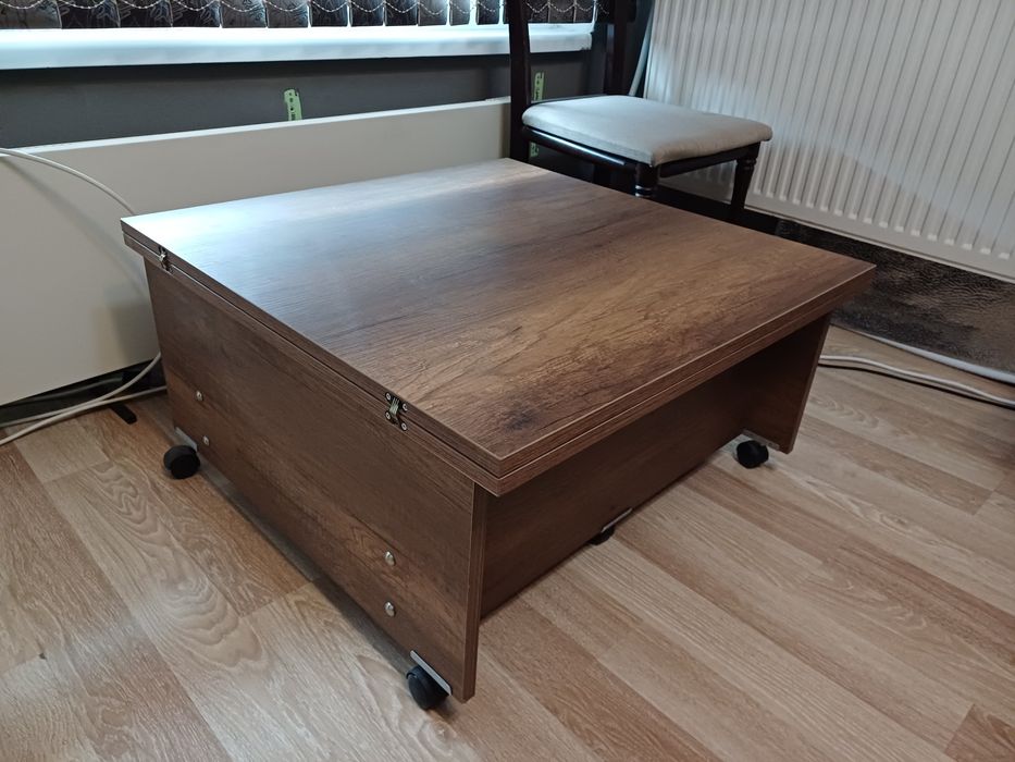 Сгъваема маса / холна маса