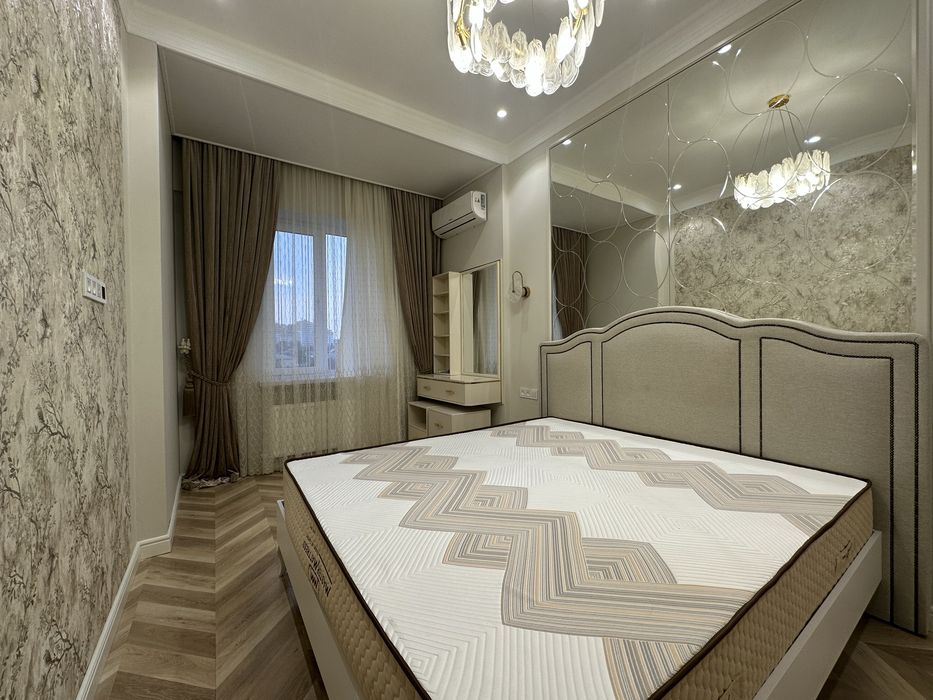 Продам 4х ком / ЖК Лондон / Новомосковская