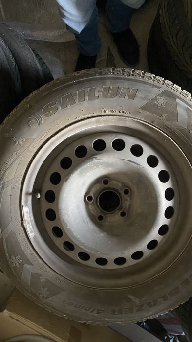 Зимни гуми Sailun 215/65/16