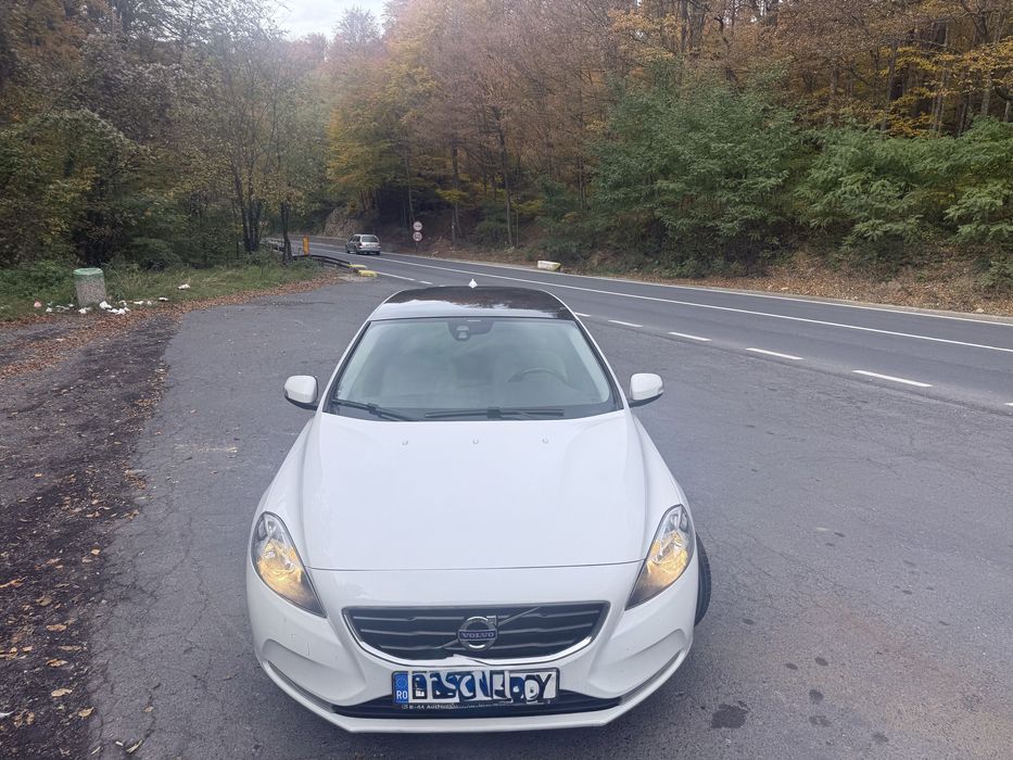 Volvo V40 2.0 diesel 150 cp