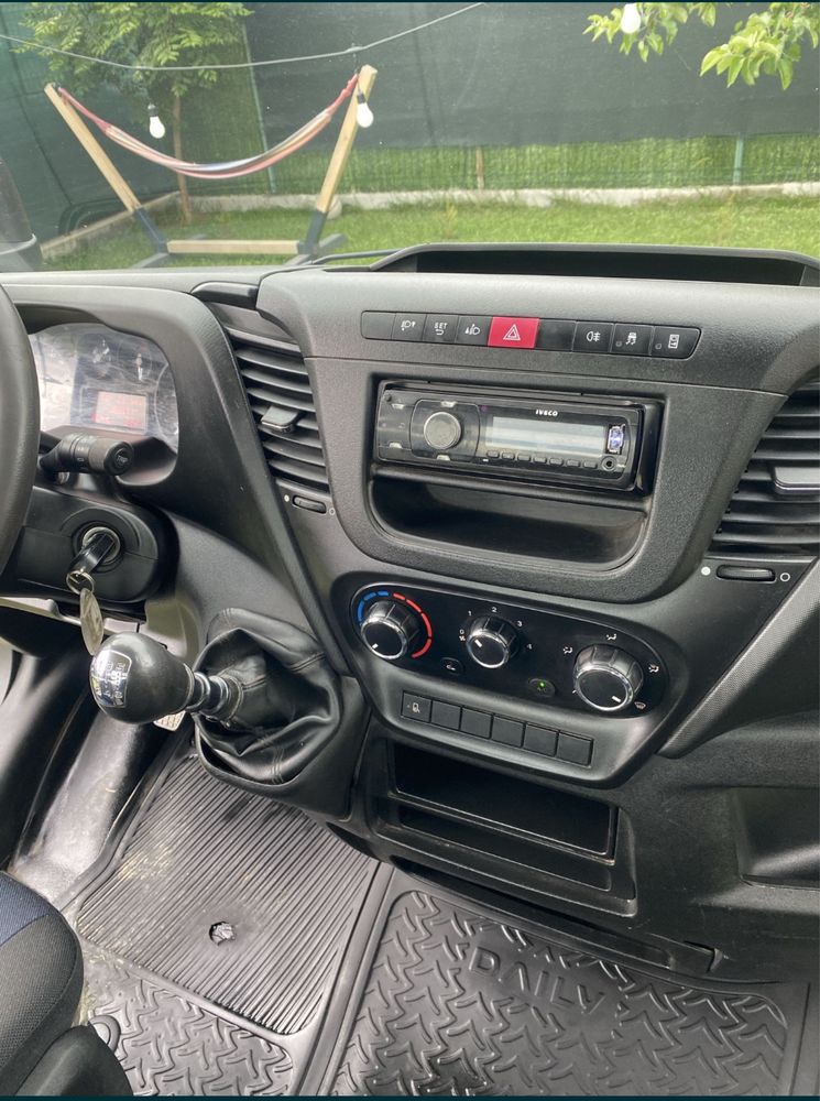 Iveco Daily 3.0 D-150 CP, punte dubla, AC, Unic proprietar, istoric