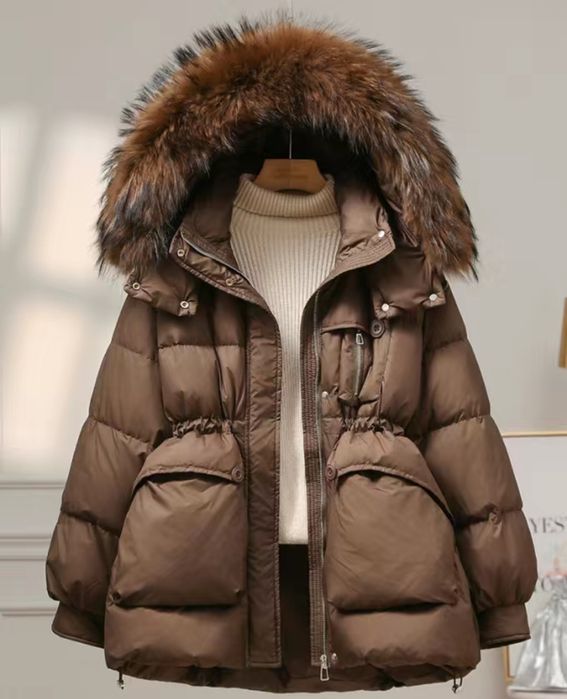 Шикарная зимняя куртка! Натуральный мех + 90% пух — выглядит дорого