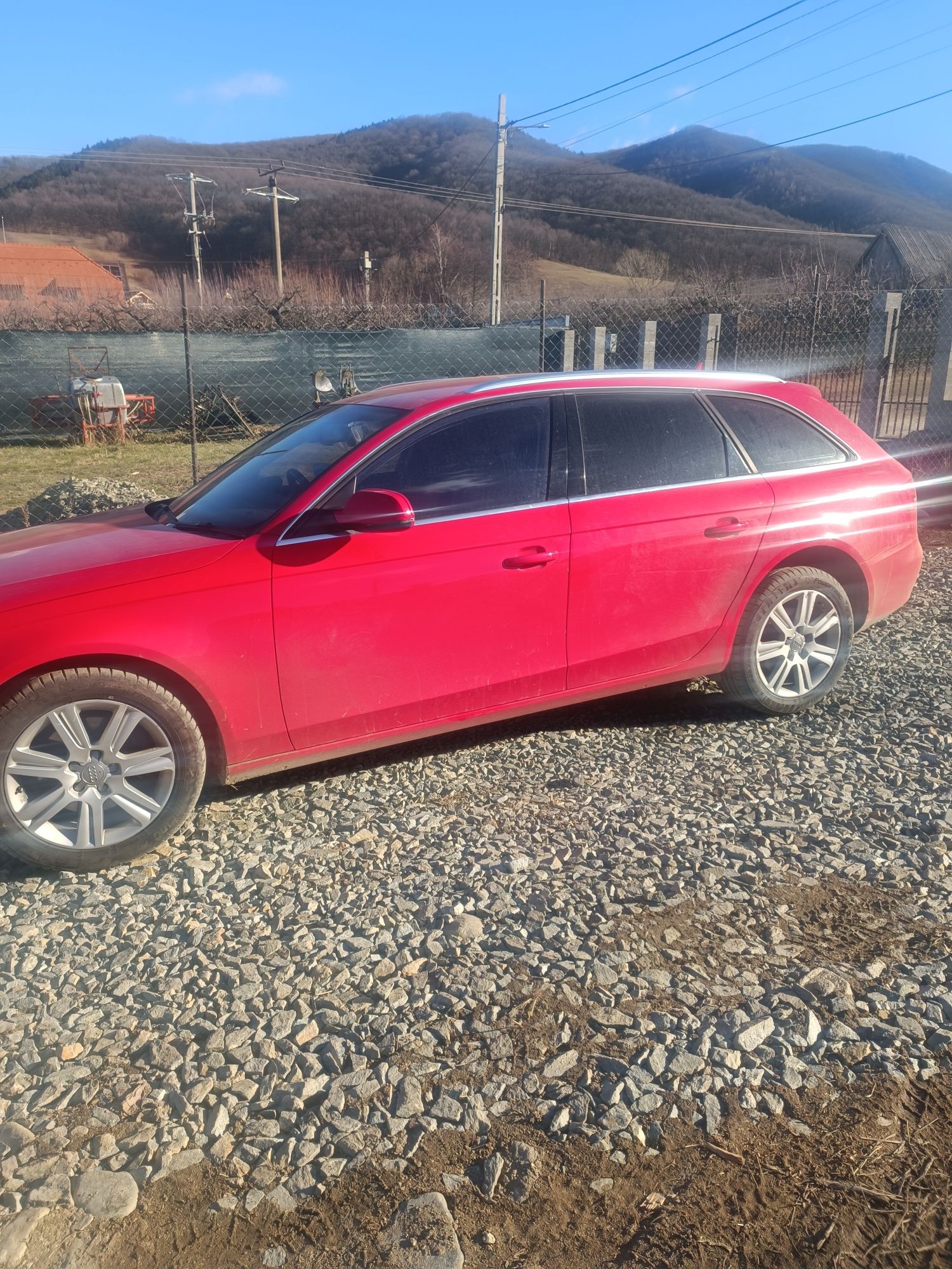 Dezmembrez Audi A4 b8  2l tdi capota,trager,bara spate