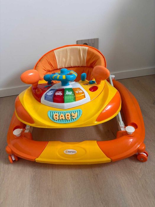 Premergator 2 in 1 Bertoni cu lumini si jucarii muzicale, Portocaliu