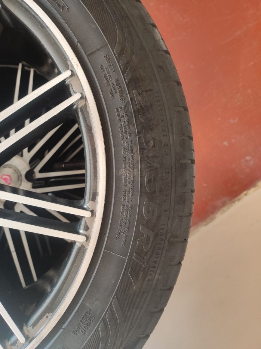 Vossen diska 215/55/17