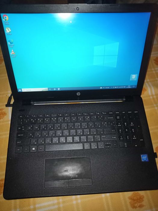 Лаптоп HP 15,6