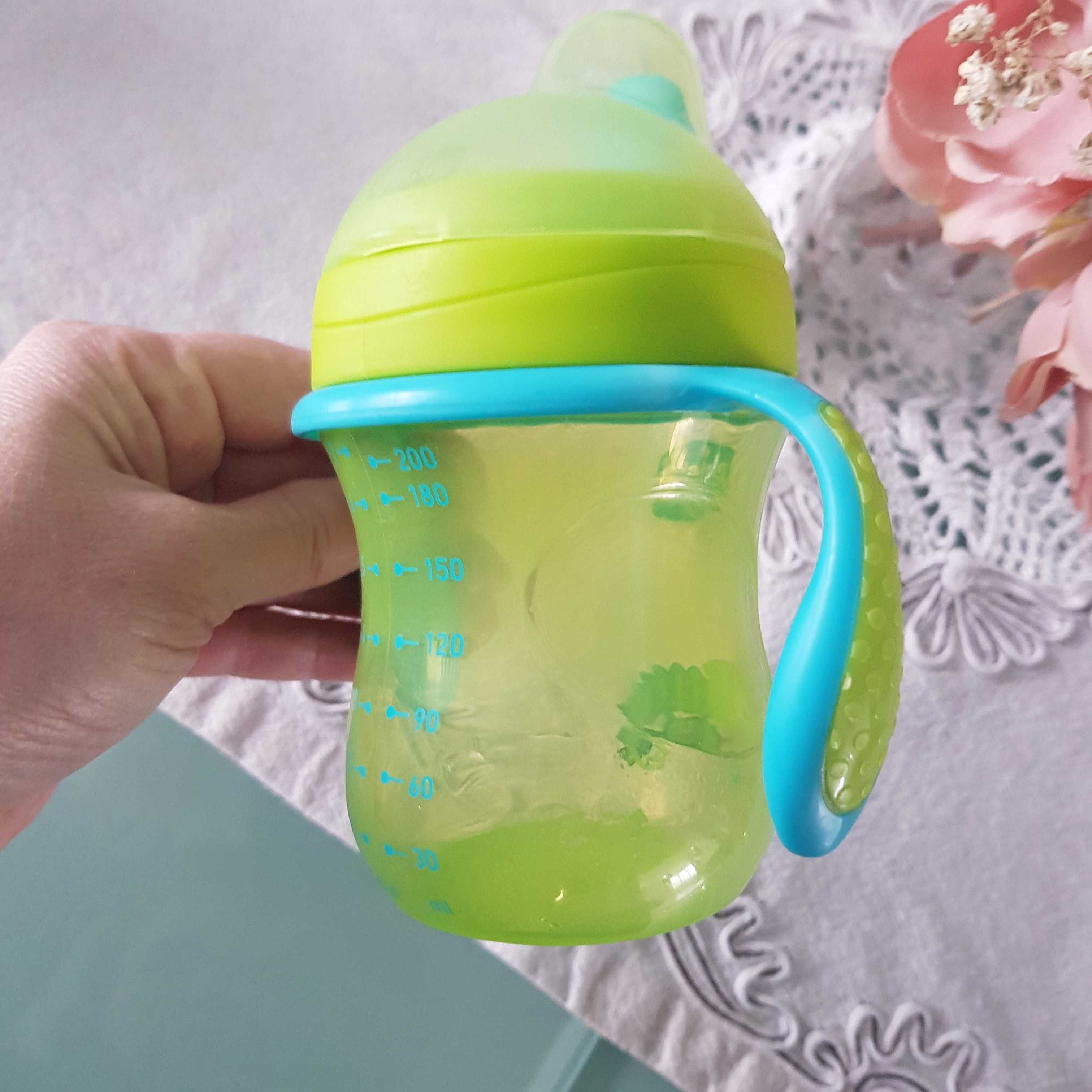 Sticla din plastic pentru copii