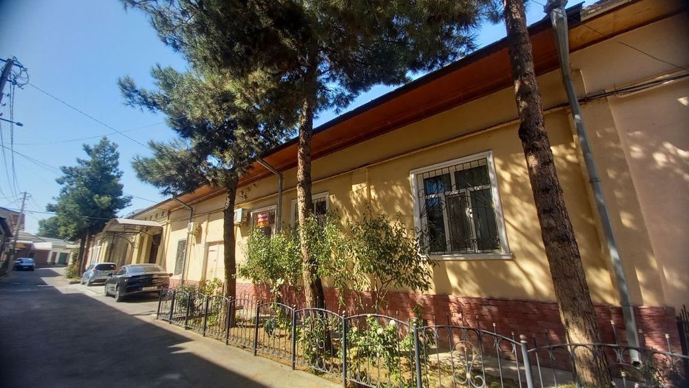 Уй сотилади ер нархида