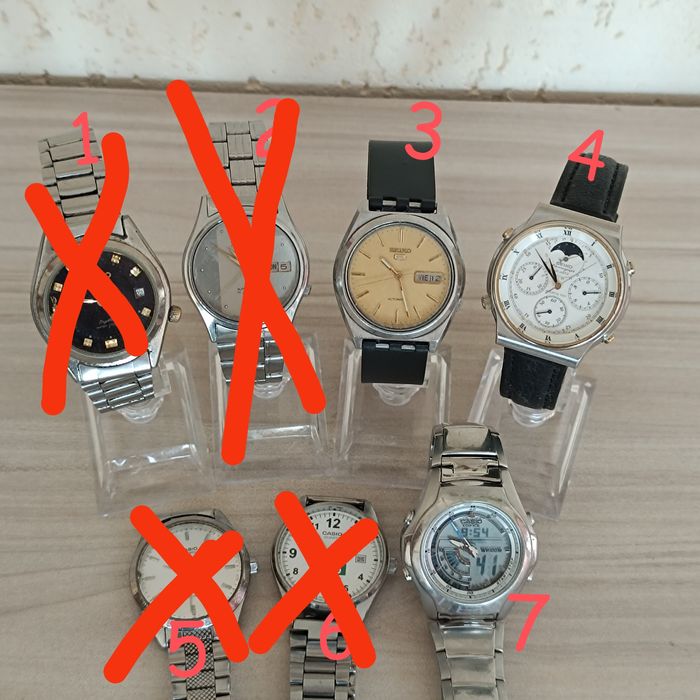 Японски ръчни часовници Seiko и Casio