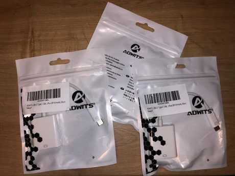 Adaptor Usb-C la VGA USB 3.1 Nou. Sigilat