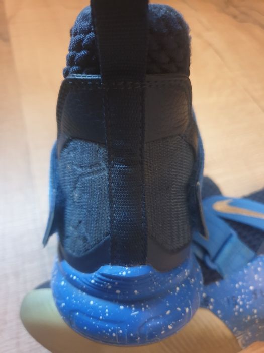 Nike LeBron Soldier 12