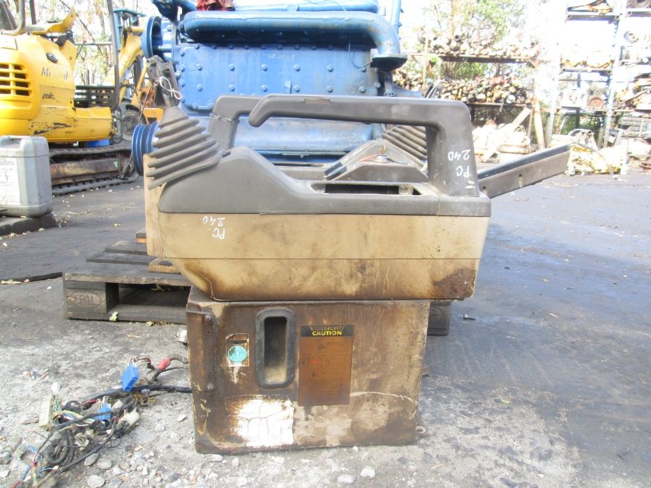 Electronica de bord de excavator Komatsu PC240 .