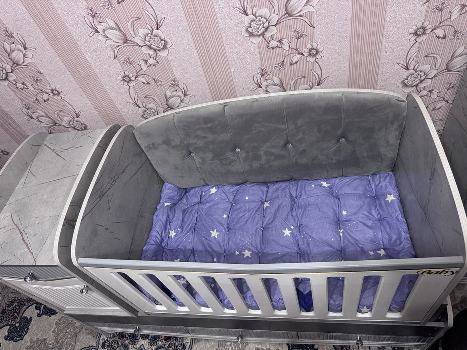 Детская кроватка в отличном состоянии