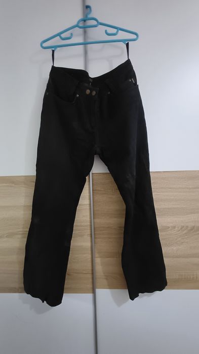 Pantaloni de piele pentru motor