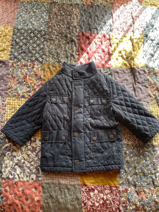 Капитонирано якенце Burberry