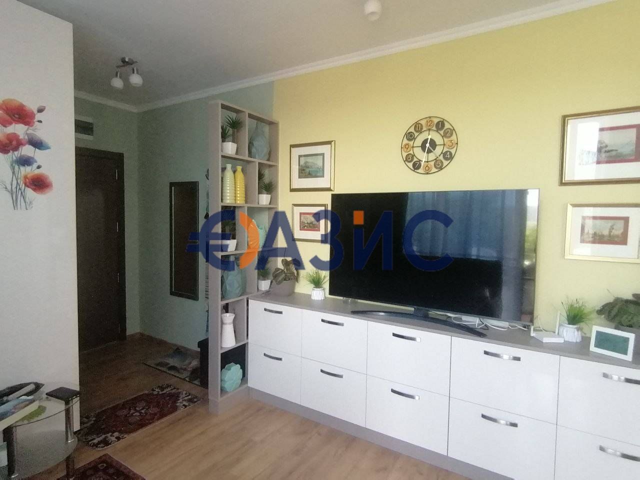 Продава се Тристаен апартамент в к.к. Слънчев бряг - 115 кв.м за 1435 €/кв.м - Снимка #1