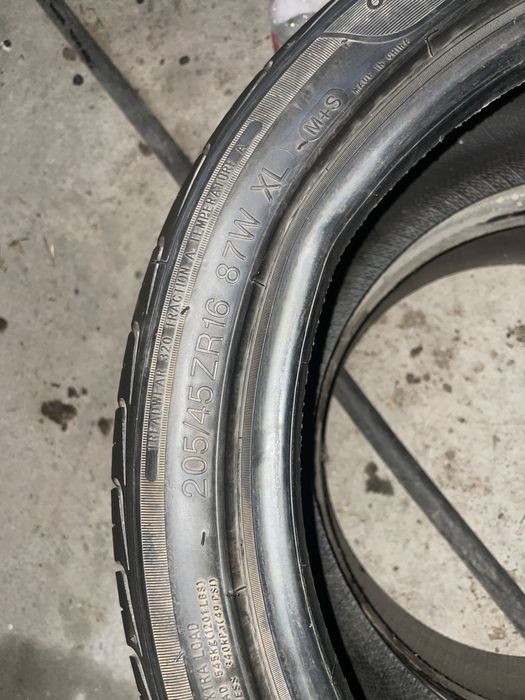 205/45R16 Intertrack