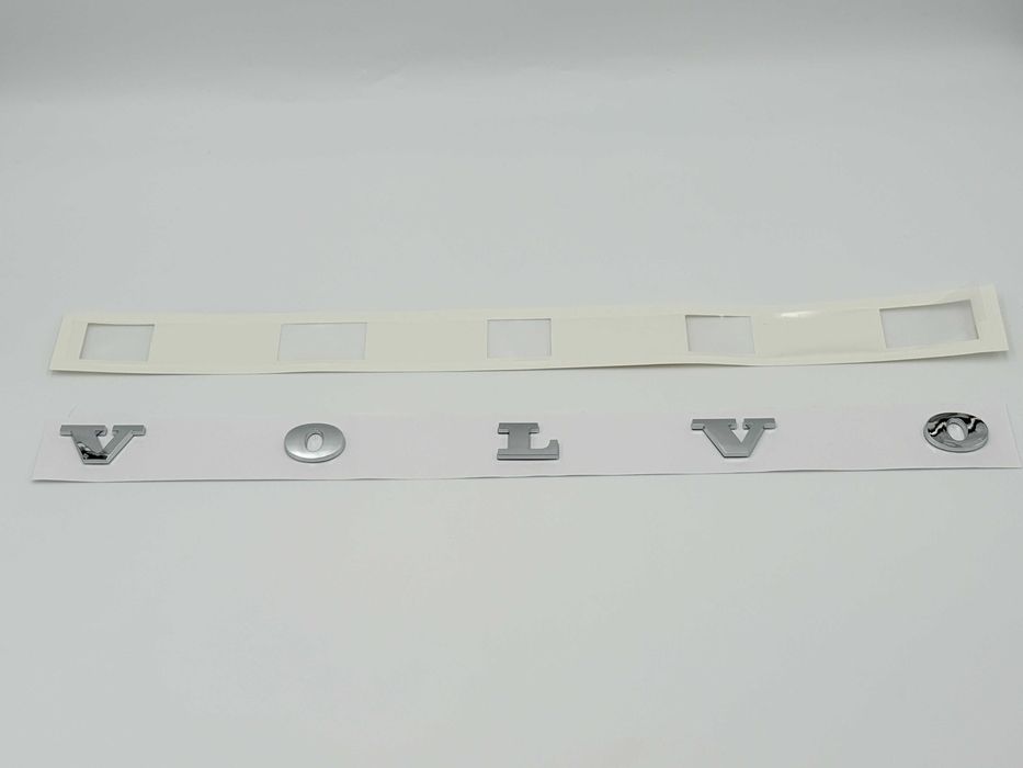 Emblema VOLVO spate crom