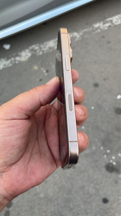 Iphone 16 pro 256 gb cu garantie