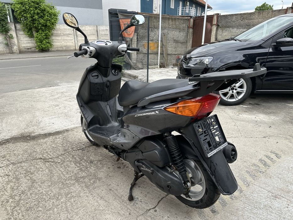 Scuter Yamaha, 125 cmc, an 2006, 4 timpi