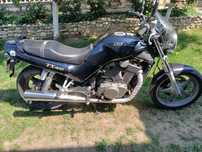 Motocicleta Suzuki vx800
