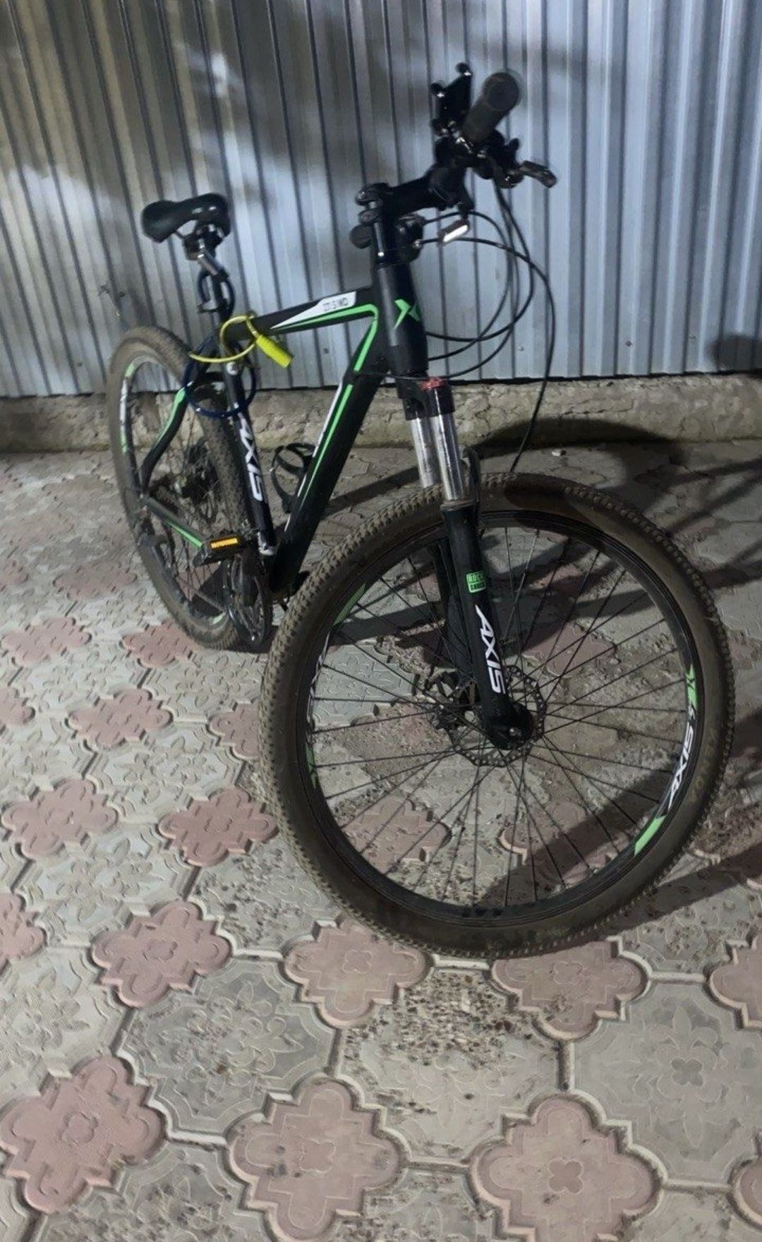 Продам Велосипед Axis 27.5