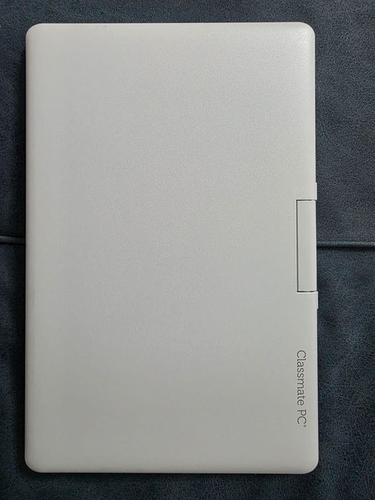 ноутбук Leap T304 SF20GM6 в отличном состоянии