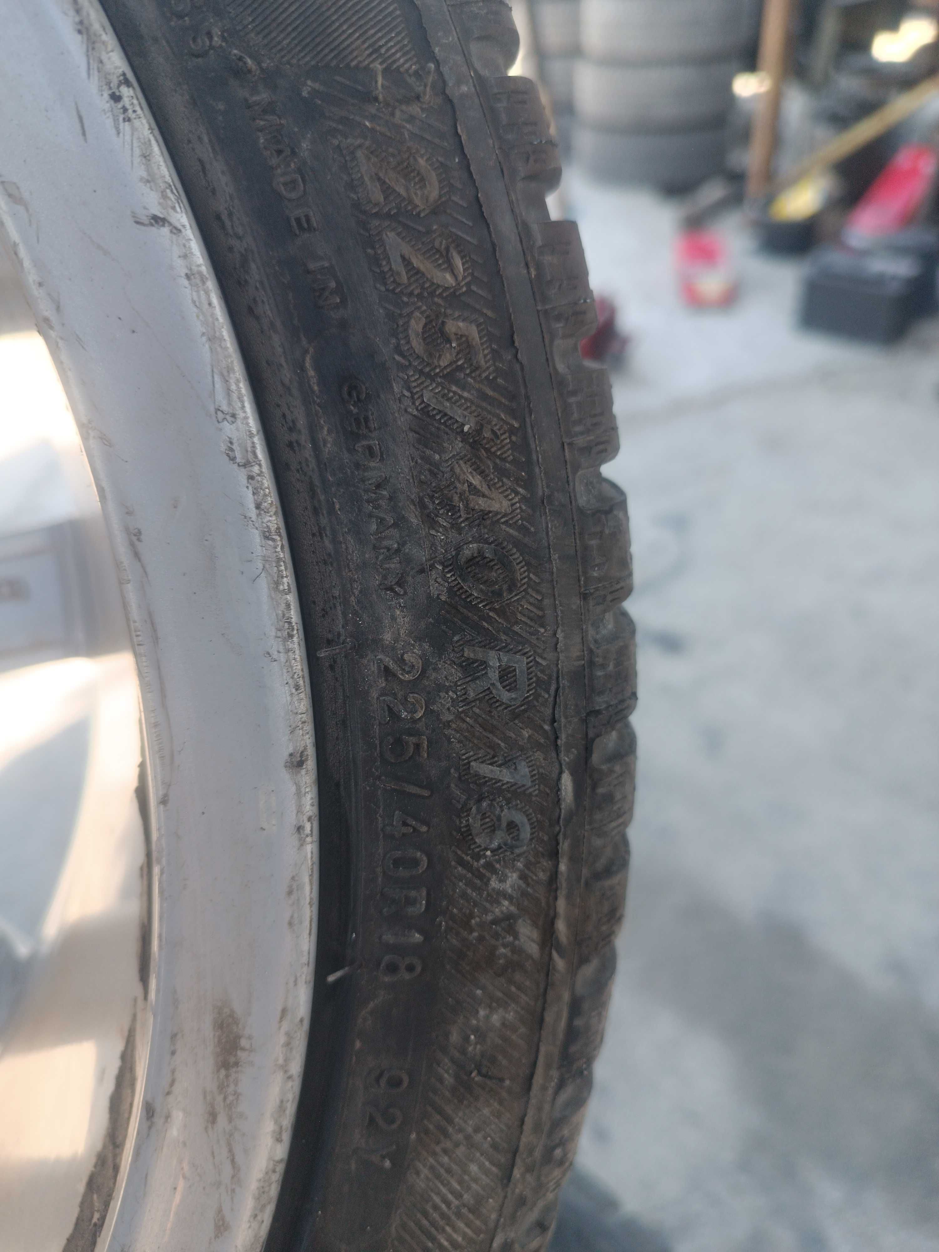 Джанти с гуми 18 цола 5х112 ЕТ51 за  Сеат, Ауди, VW. Шкода