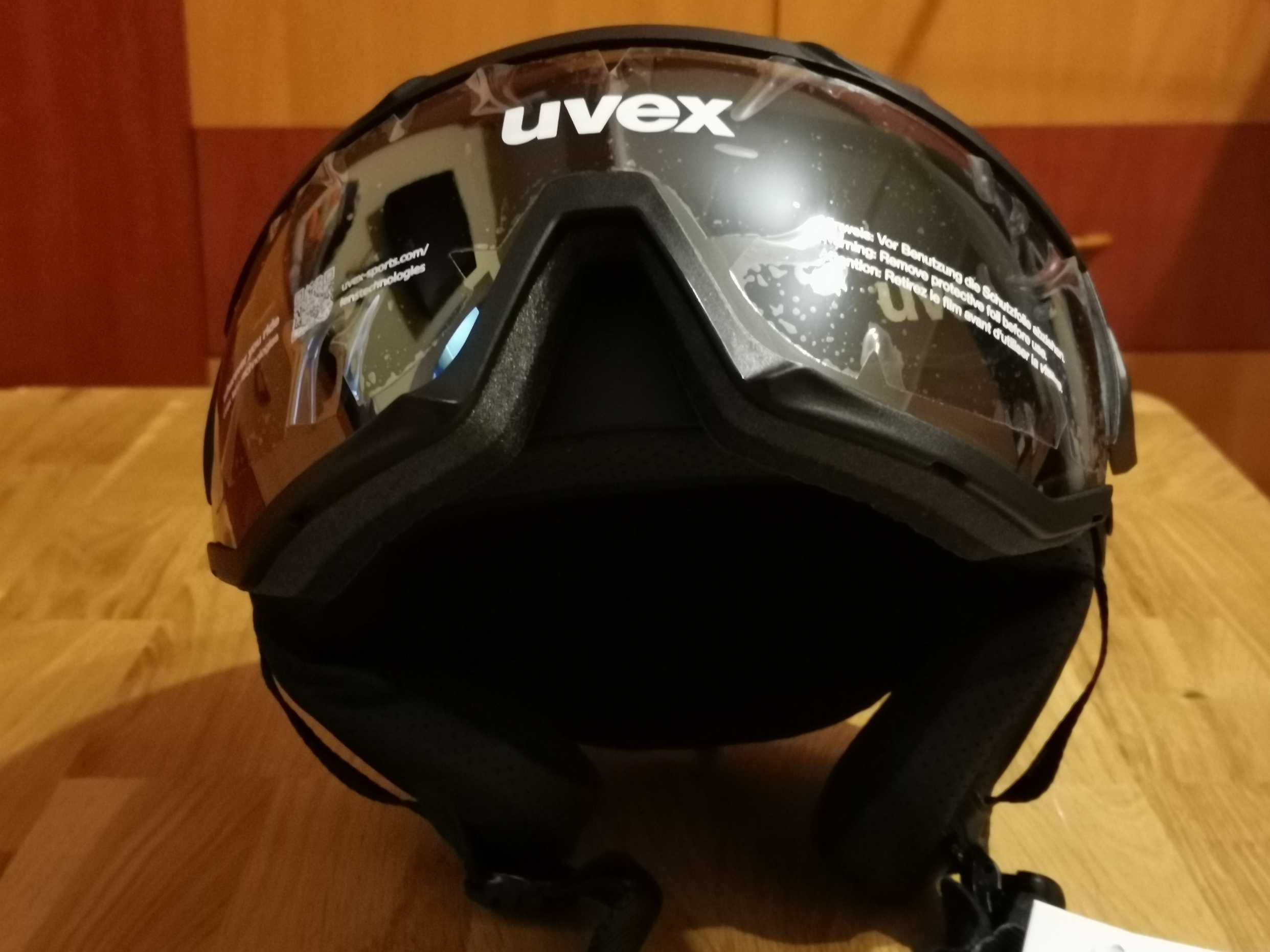 Casca schi Uvex Instinct visor black mat, marime 56-58 cm