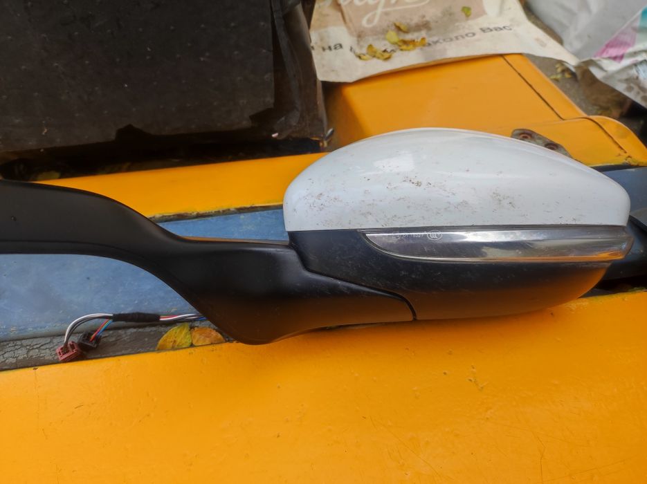 Ляво огледало за Пежо-208