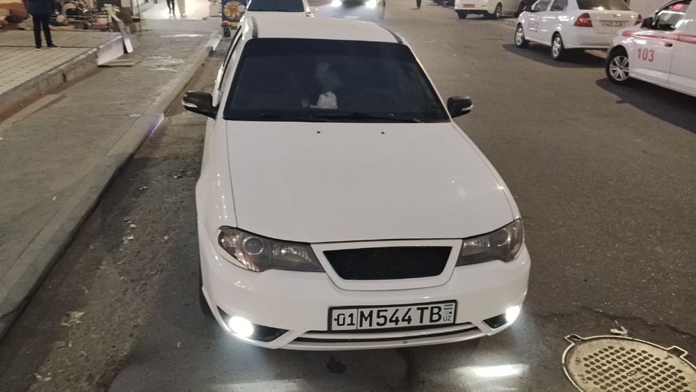 Продается нексия 2