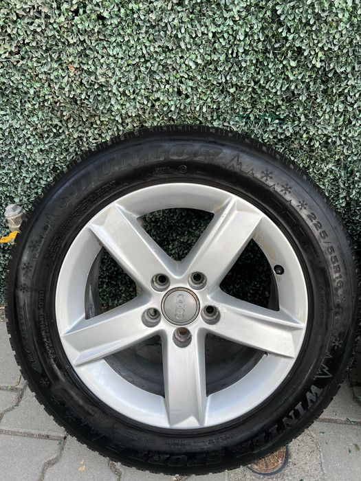 225/55/16 Dunlop Winter Sport5 зимни гуми, с оригинални джанти Audi 16