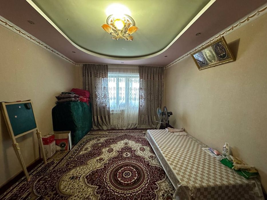 Продается квартира 
Срочно продаётся квартира 
4 комнатная/9 этаж
9 эт