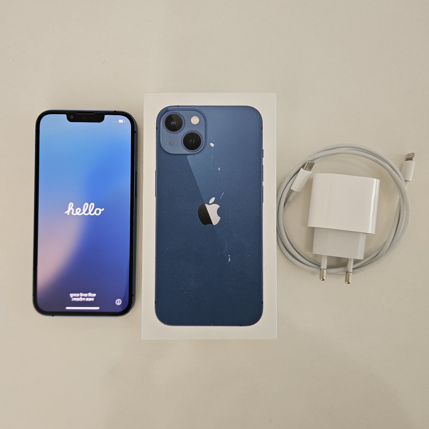 iPhone 13 син 128GB