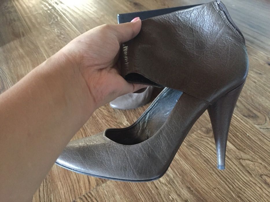 Зимние сапоги женские новые и туфли